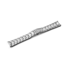 Metal bracelet with clasp