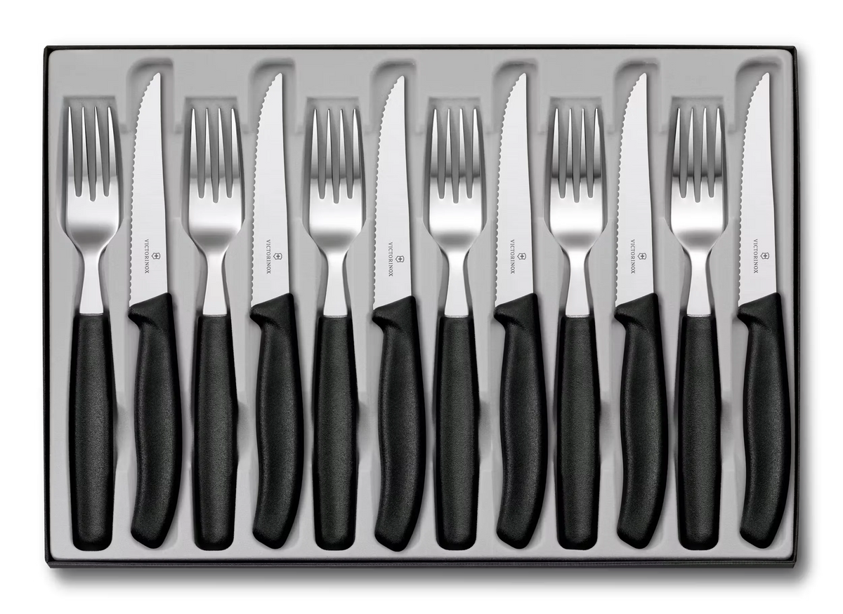 Classic Table Set, 12 pieces, 4 in